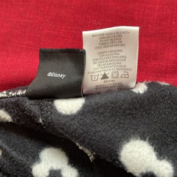 Disney Sz XL Black PJ Pants with White Mickey Silhouette Design - Picture 9 of 9